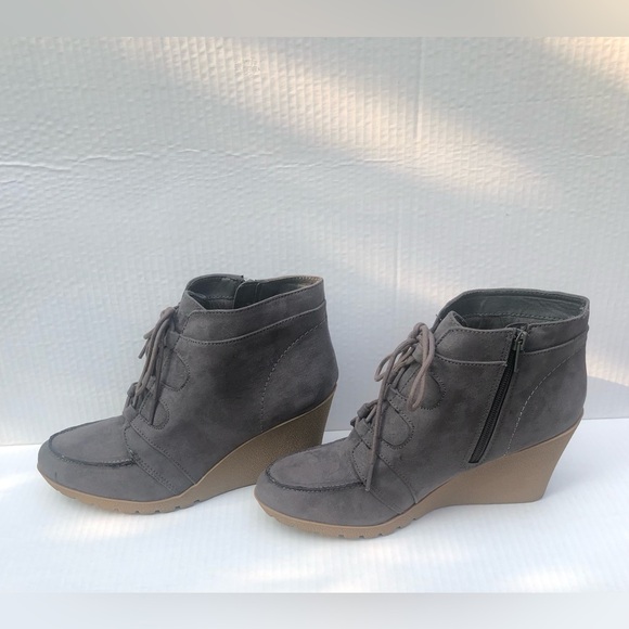 Maurice Ankle Boots - Picture 2 of 13